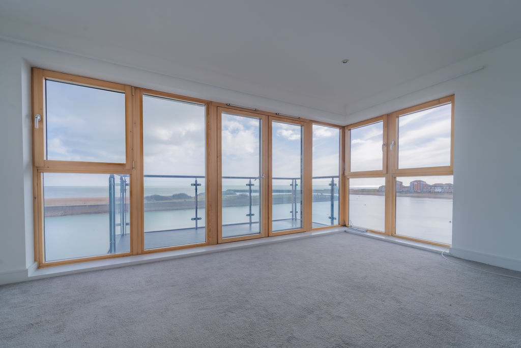 Living Room- click for photo gallery